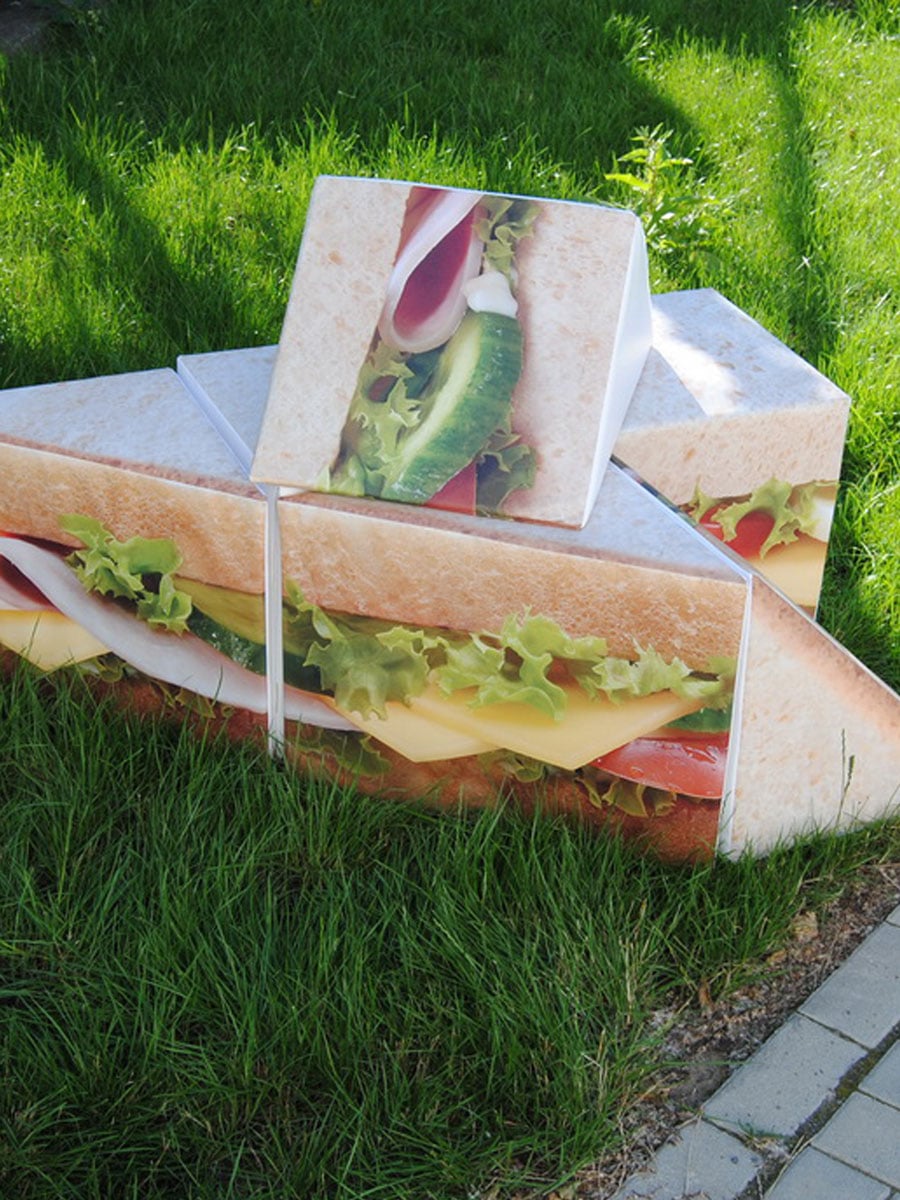 Schaumstoff-Sandwich zum Sitzen